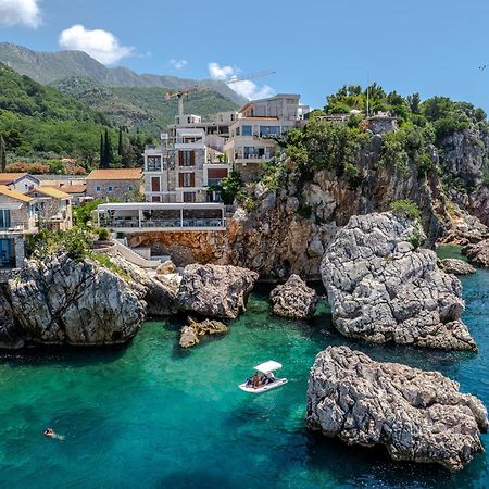 Blanche Cliff Apartments Sveti Stefan Bagian luar foto
