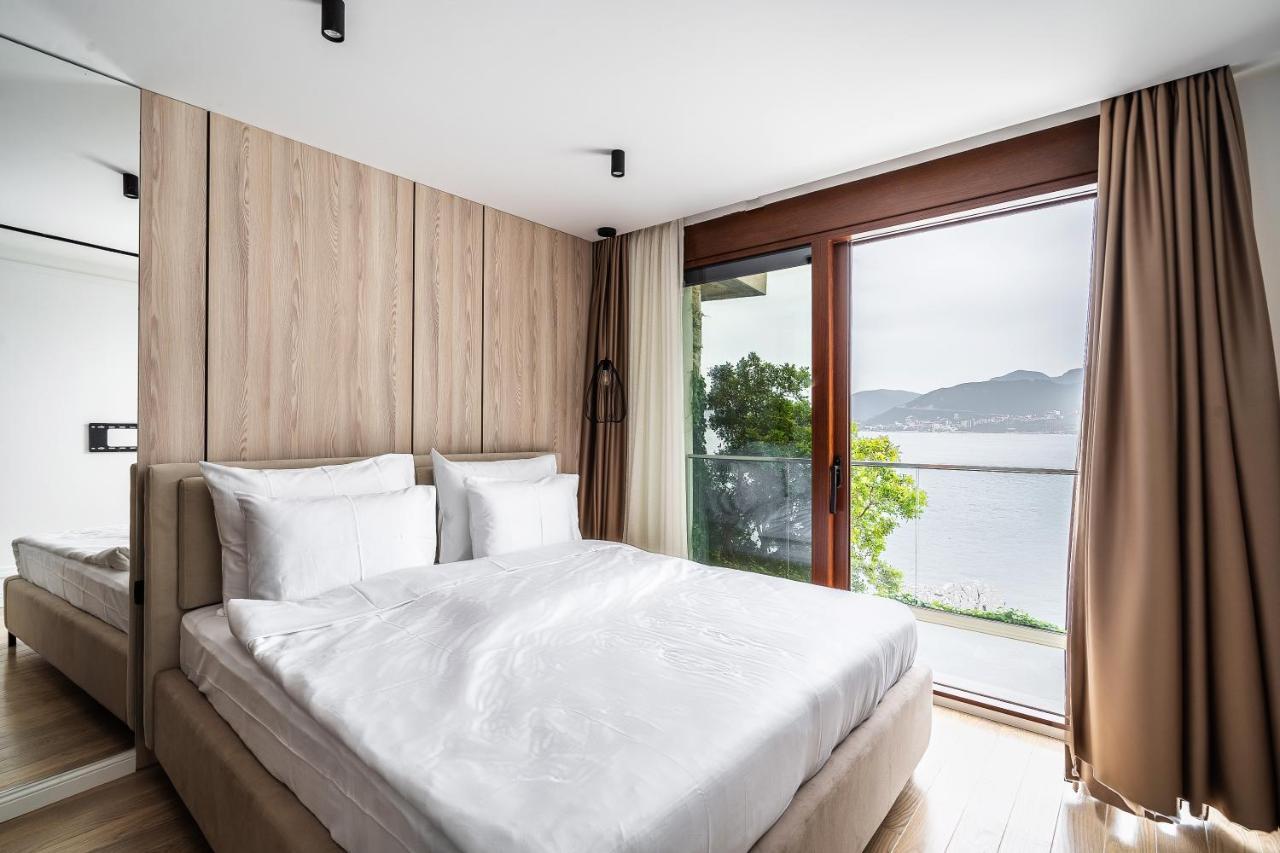 Blanche Cliff Apartments Sveti Stefan Bagian luar foto