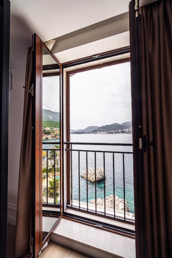 Blanche Cliff Apartments Sveti Stefan Bagian luar foto