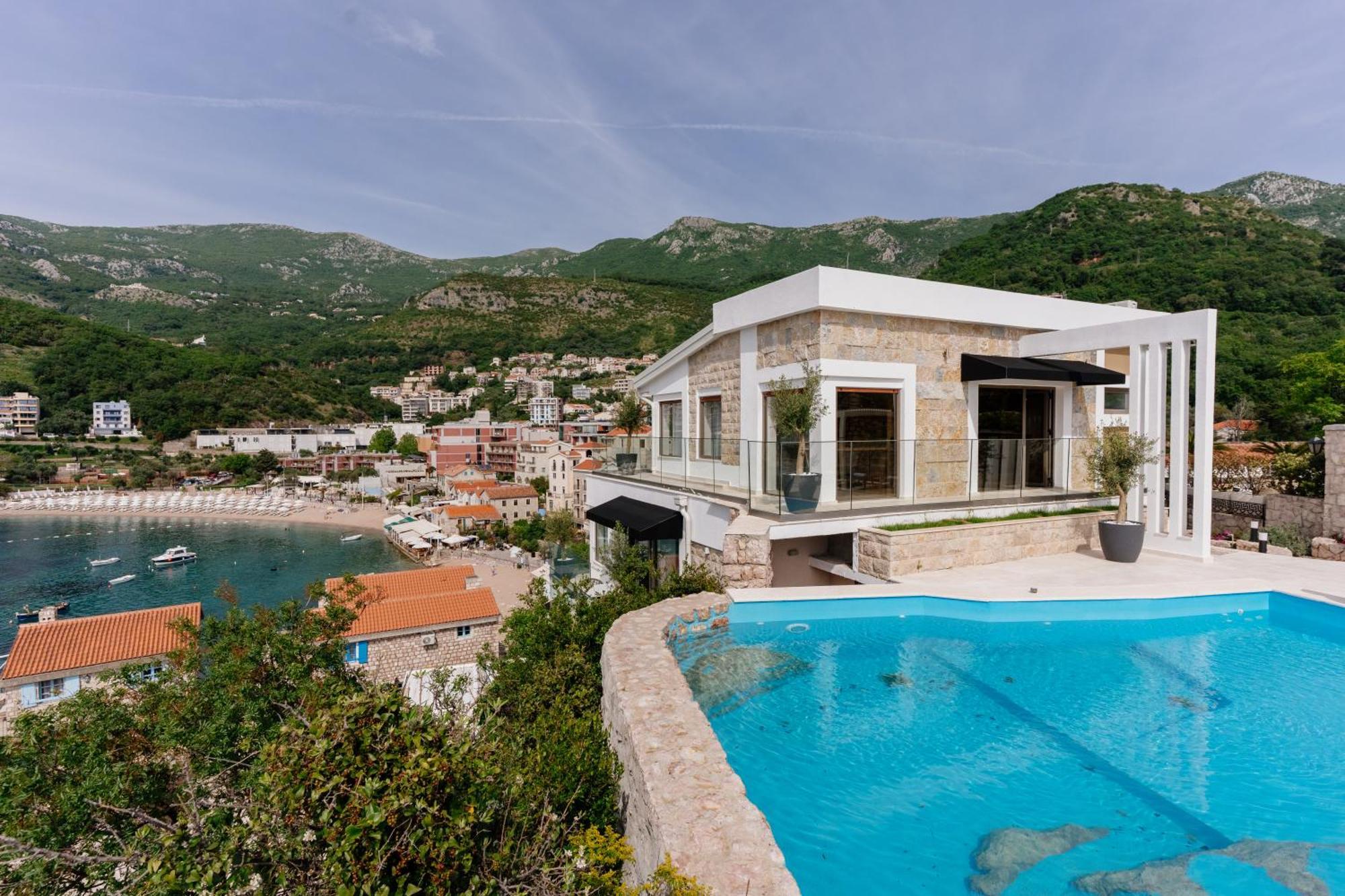 Blanche Cliff Apartments Sveti Stefan Bagian luar foto