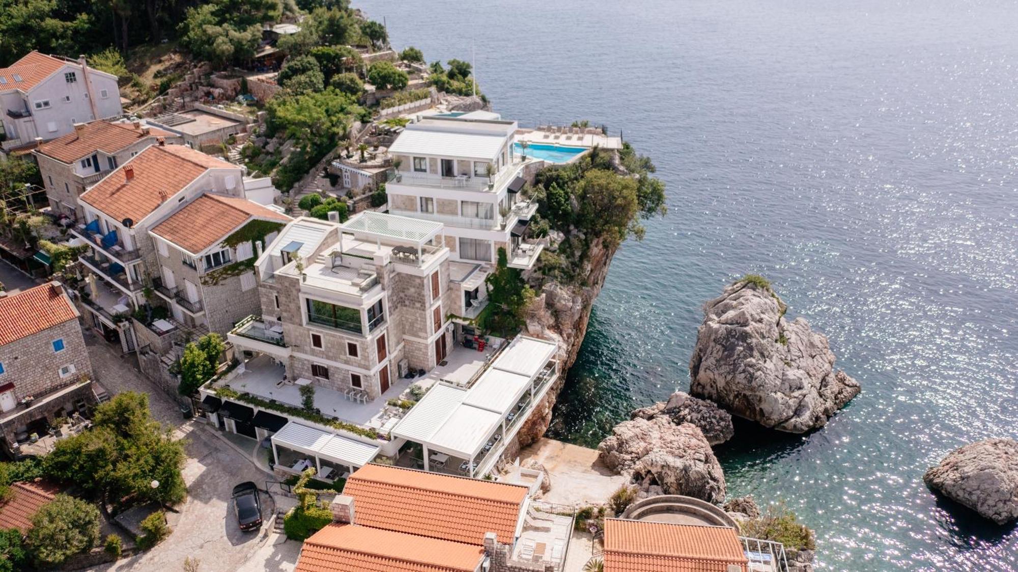 Blanche Cliff Apartments Sveti Stefan Bagian luar foto