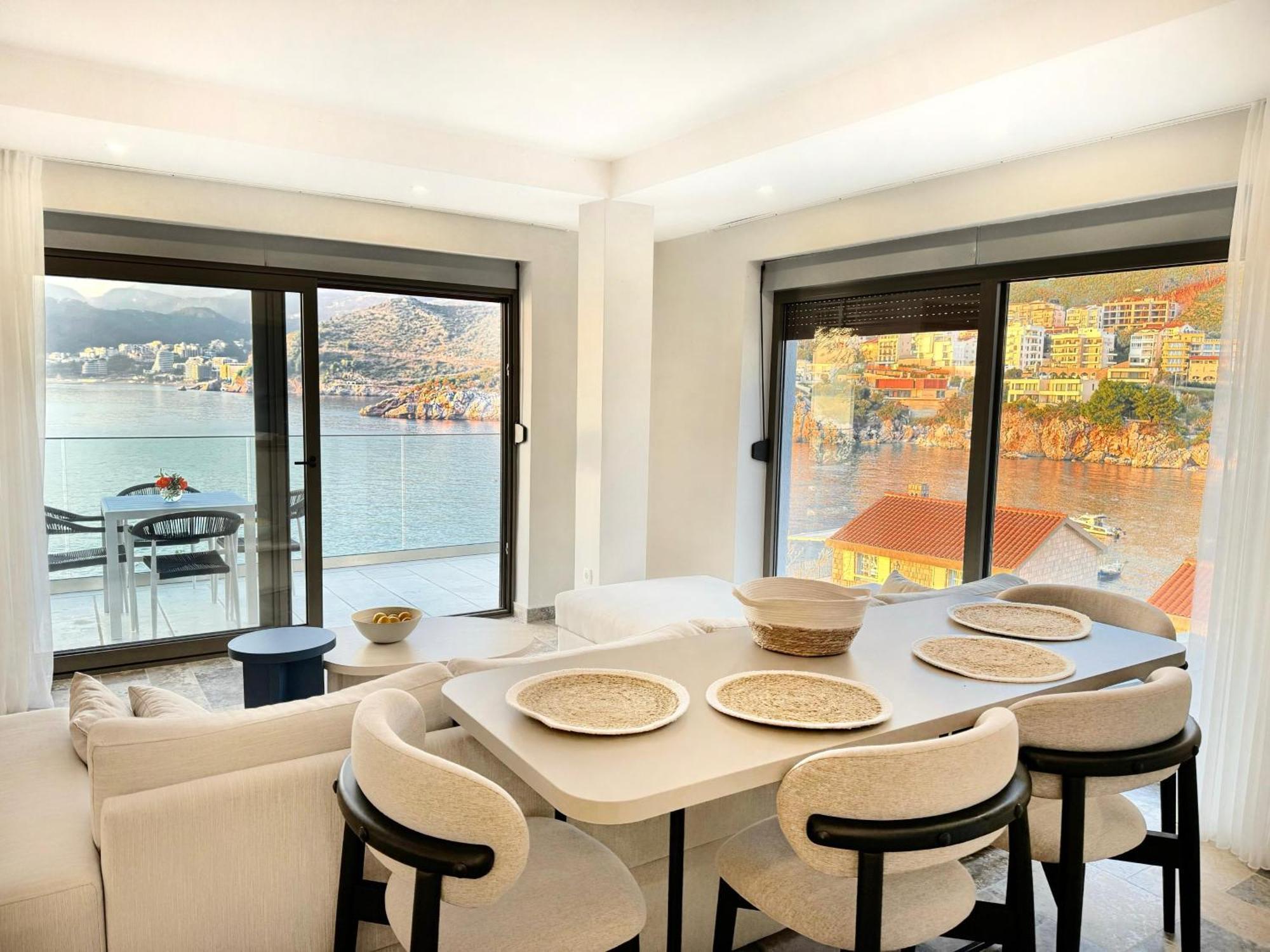 Blanche Cliff Apartments Sveti Stefan Bagian luar foto
